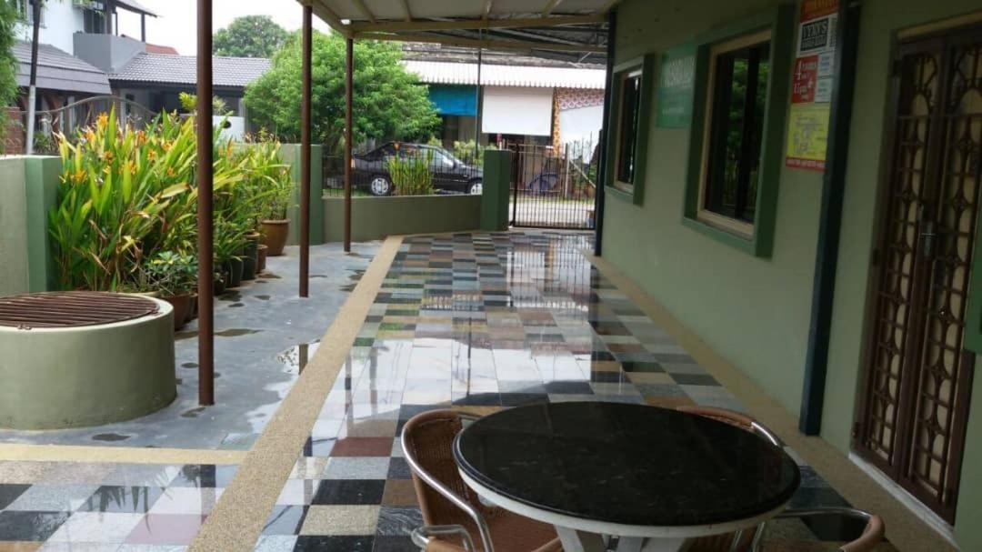 Vynn'S @ Banda Kaba Villa Malacca Exterior photo
